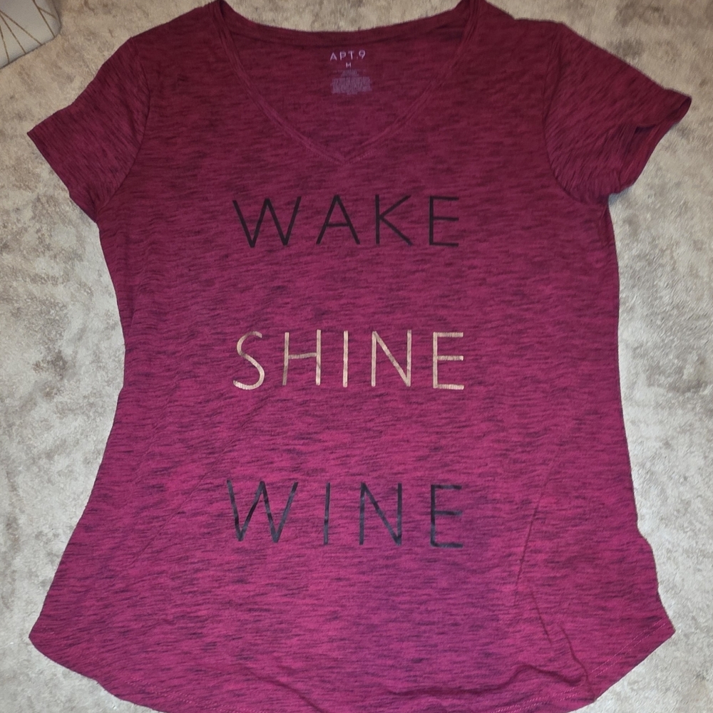 Apt. 9 Women's Maroon Graphic Tee